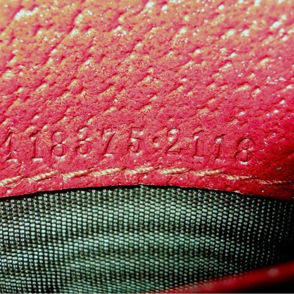 AUTH Gucci Brick Red Embossed Leather Logo Card Wallet Italy - Picture 8 of 10